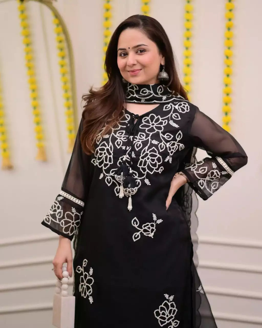 Blooming Georgette Straight Kurti Pant Set with Dupatta