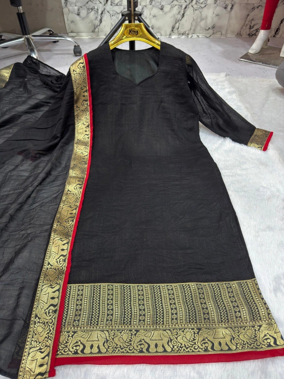 Silk Kurti with Jacquard Border Matching Dupatta
