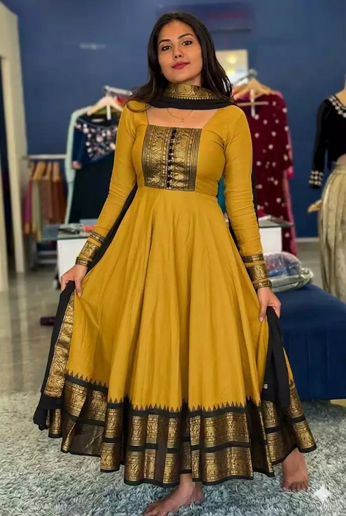Vichitra Maxi Kurti with Jacquard Border Dupatta