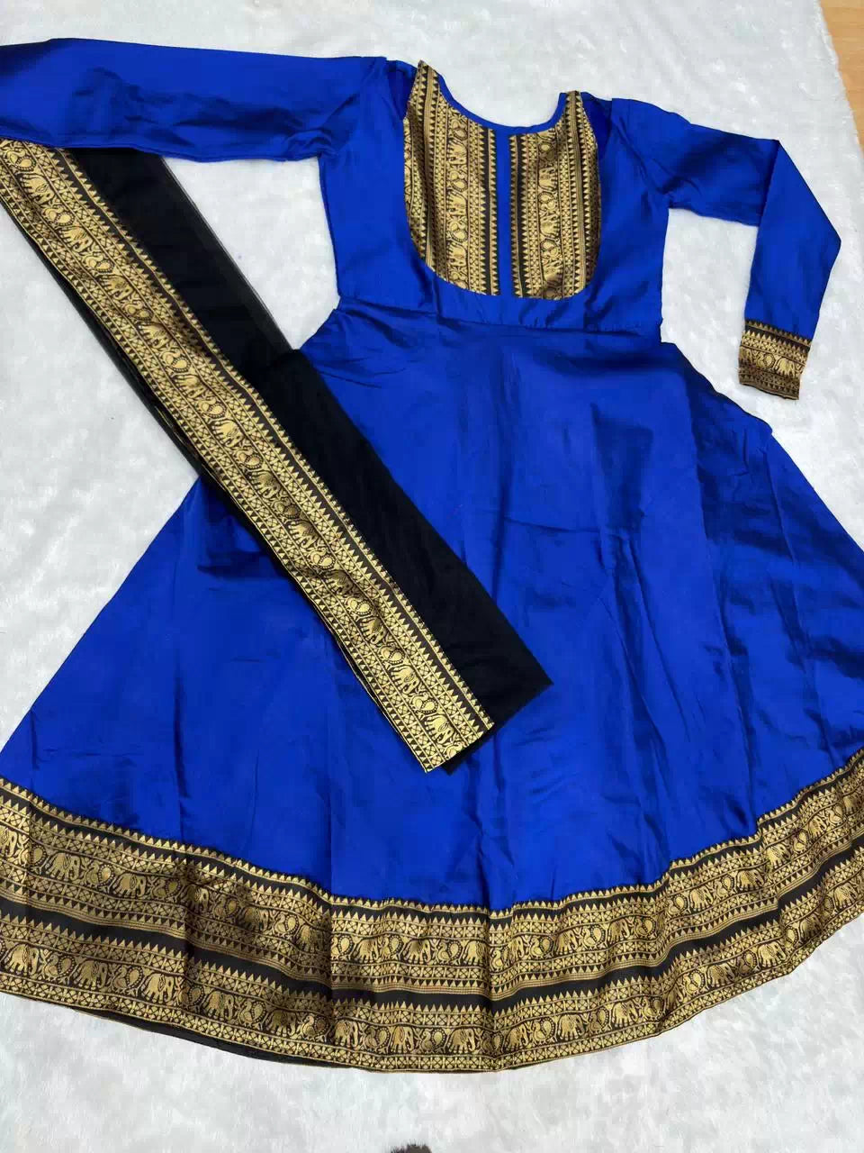 Beautiful Gown with Jacquard Silk Border Dupatta