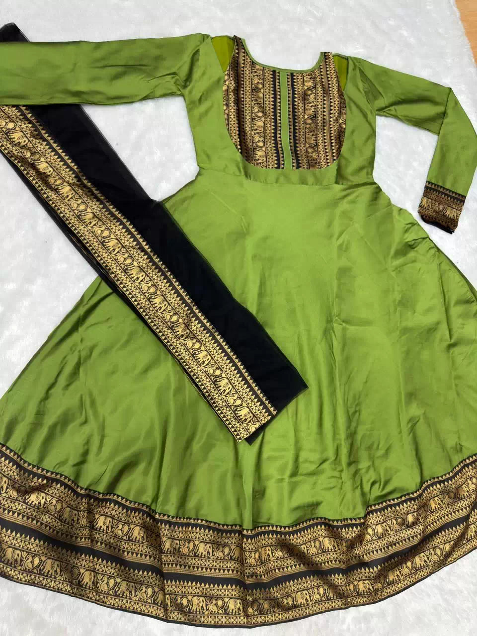 Beautiful Gown with Jacquard Silk Border Dupatta