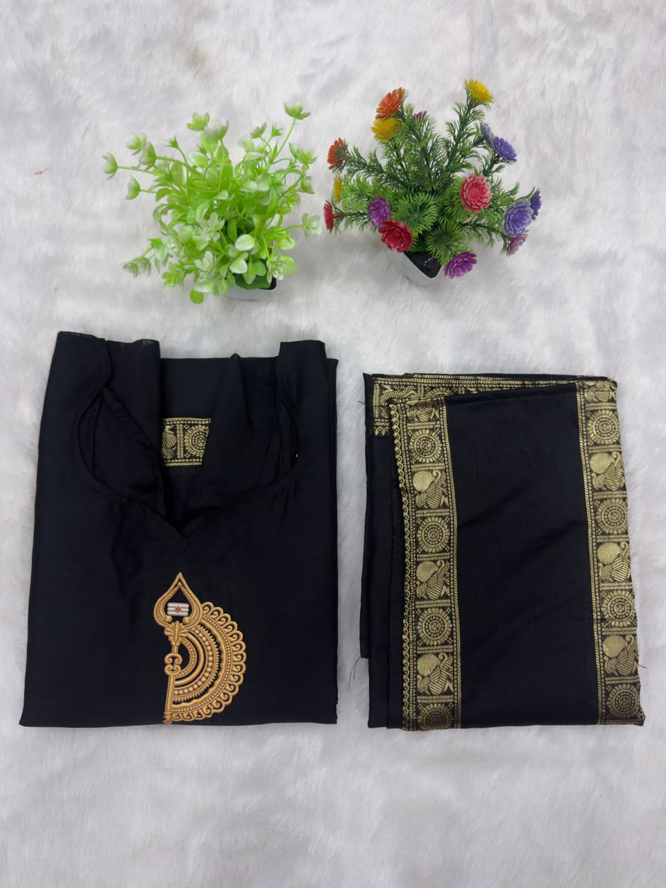 Chettinad Cotton Vel Symbol Embroidered Kurti with Dupatta